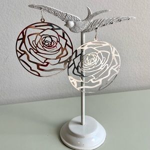 Rose Cut Out Earrings